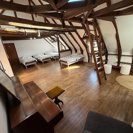 La Maison Du Colonel Hébergement de vacances Sainte-Eulalie (Auvergne)