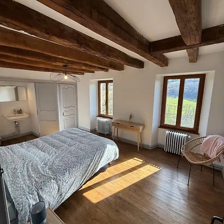 La Maison Du Colonel Hébergement de vacances Sainte-Eulalie (Auvergne)