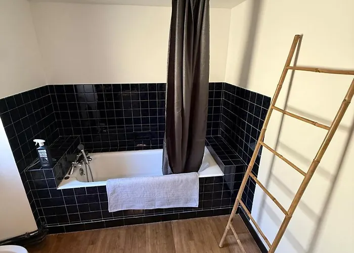 La Maison Du Colonel *